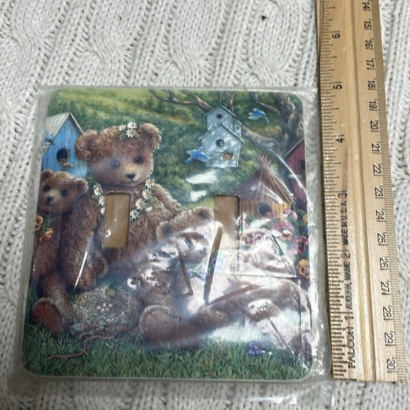 NWOT Teddy Bear Double Light metal Switch Cover garden scene bird nests flowers - Picture 5 of 5
